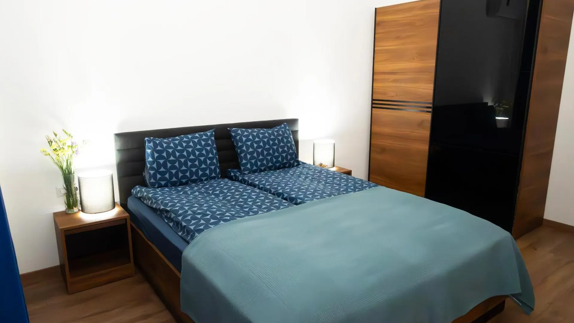 Spacious Stylish 2Bdr Central صوفيا 0*,  بلغاريا