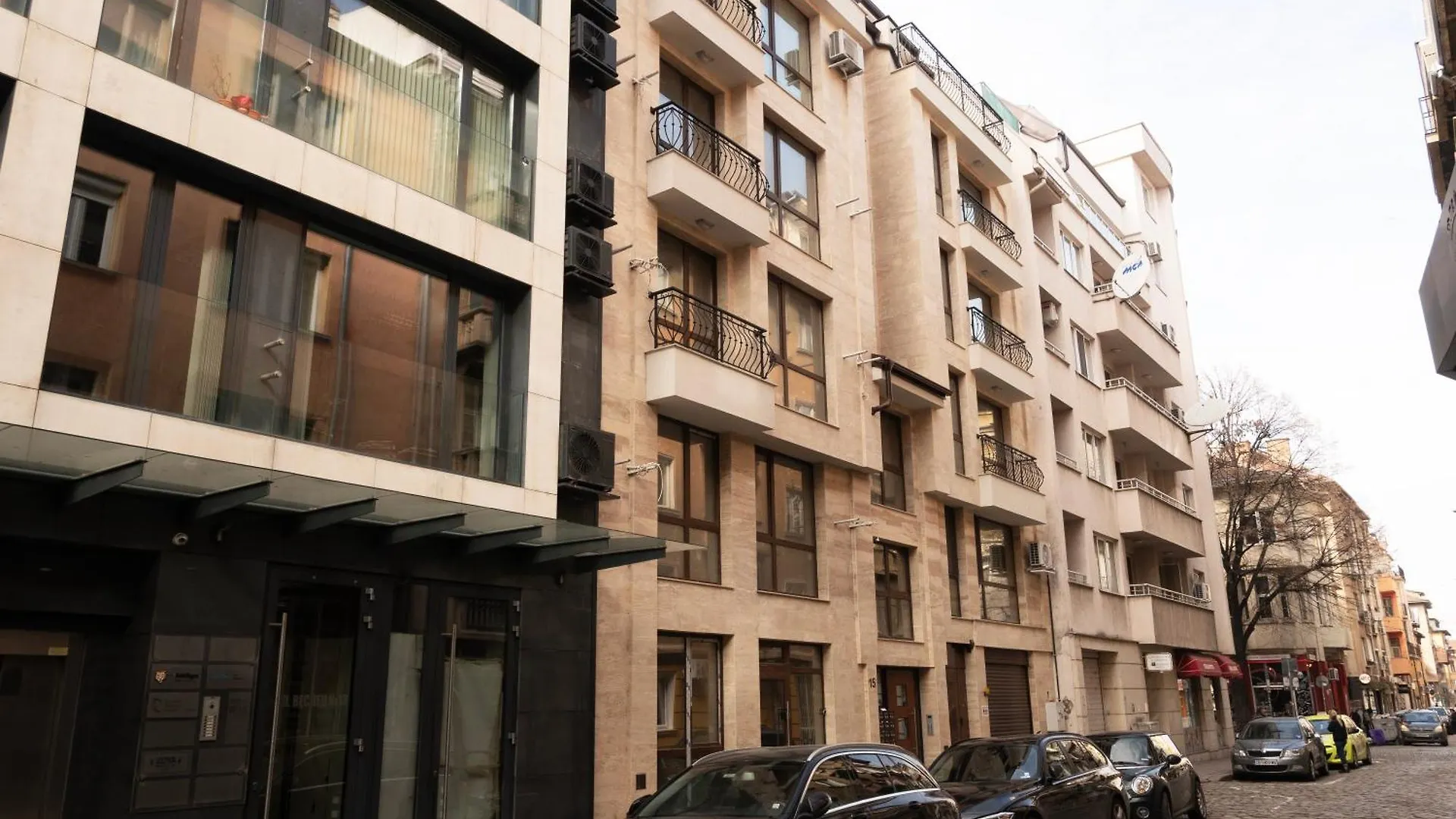 Spacious Stylish 2Bdr Central صوفيا بلغاريا